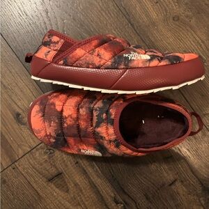 The North Face Women’s THERMOBALL™ Traction Mules